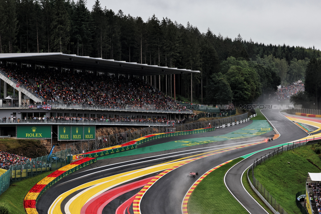 GP BELGIO, Carlos Sainz Jr (ESP) Ferrari SF-24.

27.07.2024. Formula 1 World Championship, Rd 14, Belgian Grand Prix, Spa Francorchamps, Belgium, Qualifiche Day.

- www.xpbimages.com, EMail: requests@xpbimages.com © Copyright: Moy / XPB Images