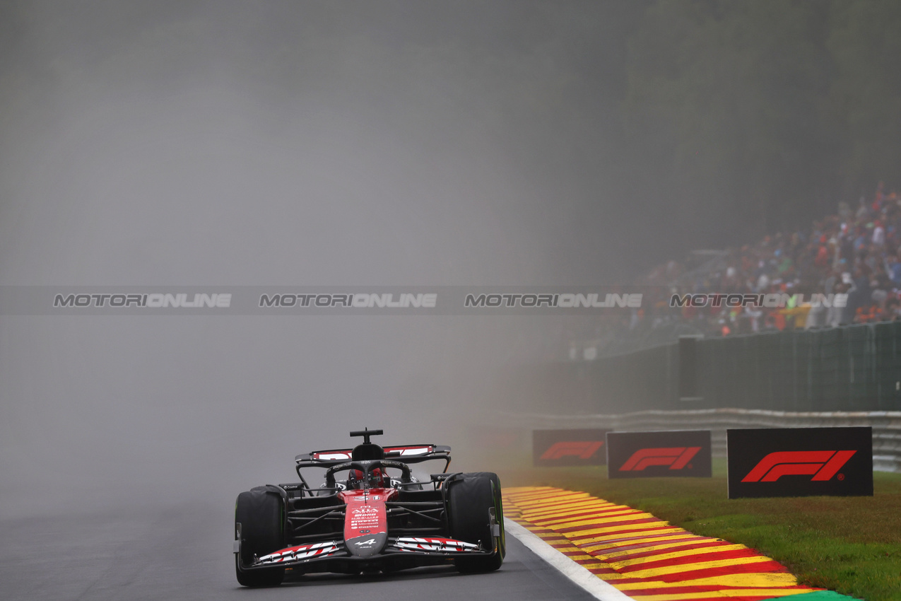 GP BELGIO, Esteban Ocon (FRA) Alpine F1 Team A524.

27.07.2024. Formula 1 World Championship, Rd 14, Belgian Grand Prix, Spa Francorchamps, Belgium, Qualifiche Day.

 - www.xpbimages.com, EMail: requests@xpbimages.com © Copyright: Coates / XPB Images