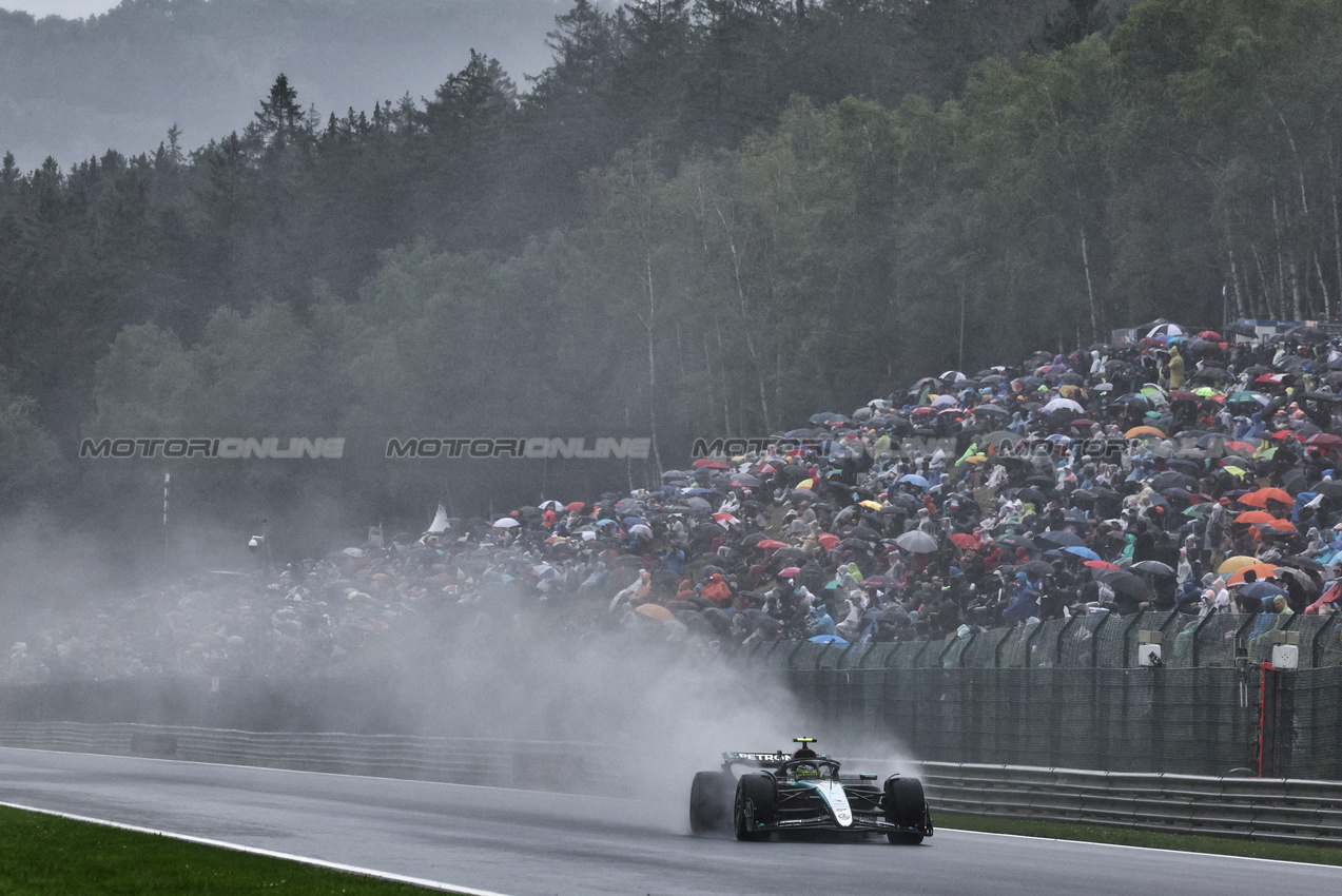 GP BELGIO, Lewis Hamilton (GBR) Mercedes AMG F1 W15.

27.07.2024. Formula 1 World Championship, Rd 14, Belgian Grand Prix, Spa Francorchamps, Belgium, Qualifiche Day.

- www.xpbimages.com, EMail: requests@xpbimages.com © Copyright: Moy / XPB Images