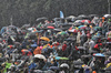 GP BELGIO, Circuit Atmosfera - fans in the rain.

27.07.2024. Formula 1 World Championship, Rd 14, Belgian Grand Prix, Spa Francorchamps, Belgium, Qualifiche Day.

- www.xpbimages.com, EMail: requests@xpbimages.com © Copyright: Moy / XPB Images