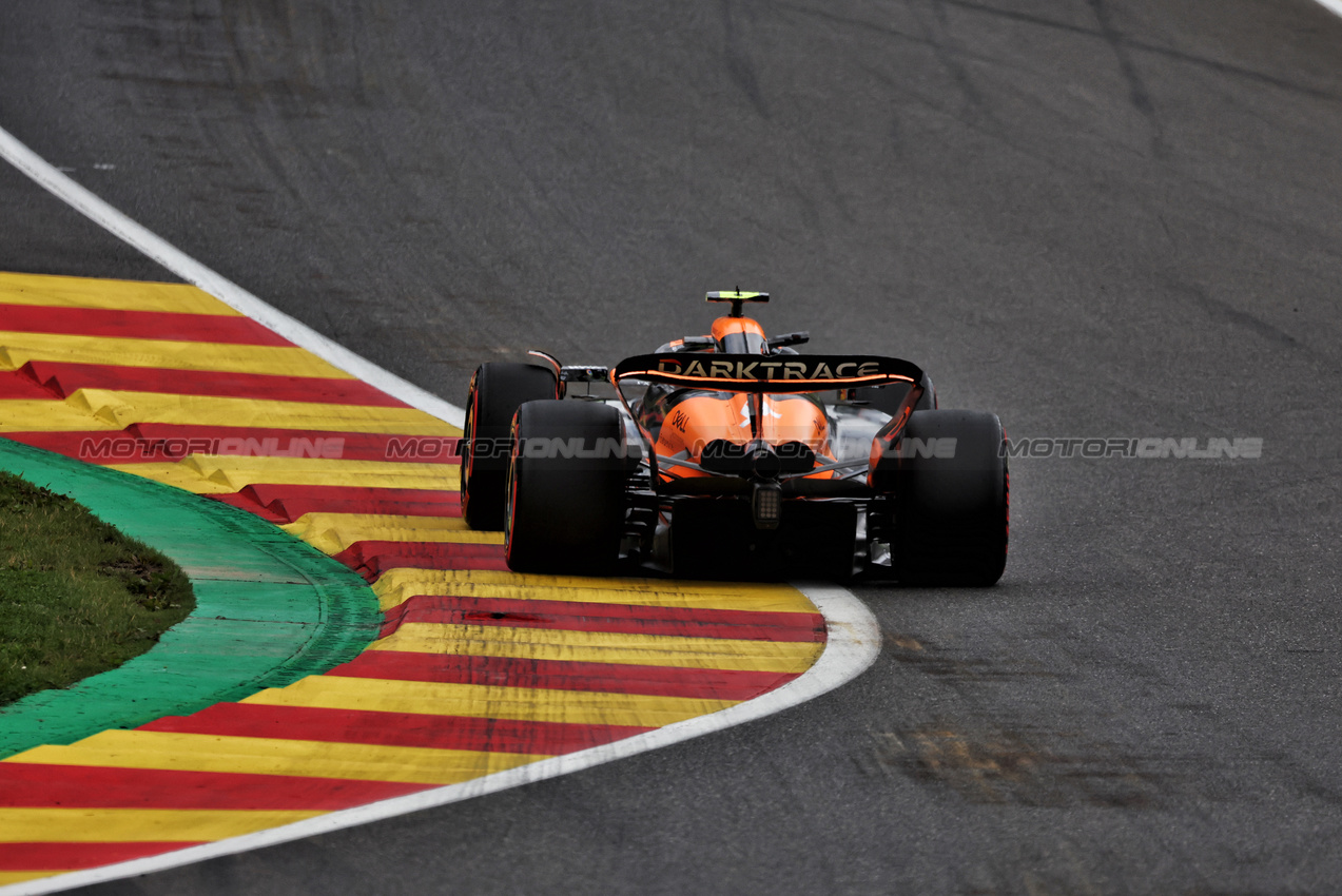 GP BELGIO, Lando Norris (GBR) McLaren MCL38.

26.07.2024. Formula 1 World Championship, Rd 14, Belgian Grand Prix, Spa Francorchamps, Belgium, Practice Day.

- www.xpbimages.com, EMail: requests@xpbimages.com © Copyright: Moy / XPB Images