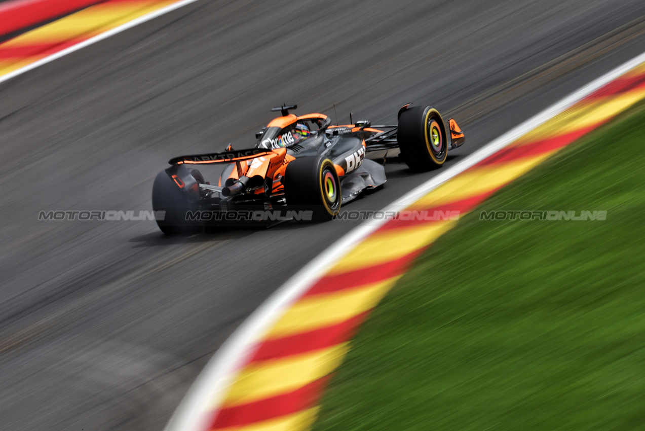 GP BELGIO, Oscar Piastri (AUS) McLaren MCL38.

26.07.2024. Formula 1 World Championship, Rd 14, Belgian Grand Prix, Spa Francorchamps, Belgium, Practice Day.

- www.xpbimages.com, EMail: requests@xpbimages.com © Copyright: Moy / XPB Images