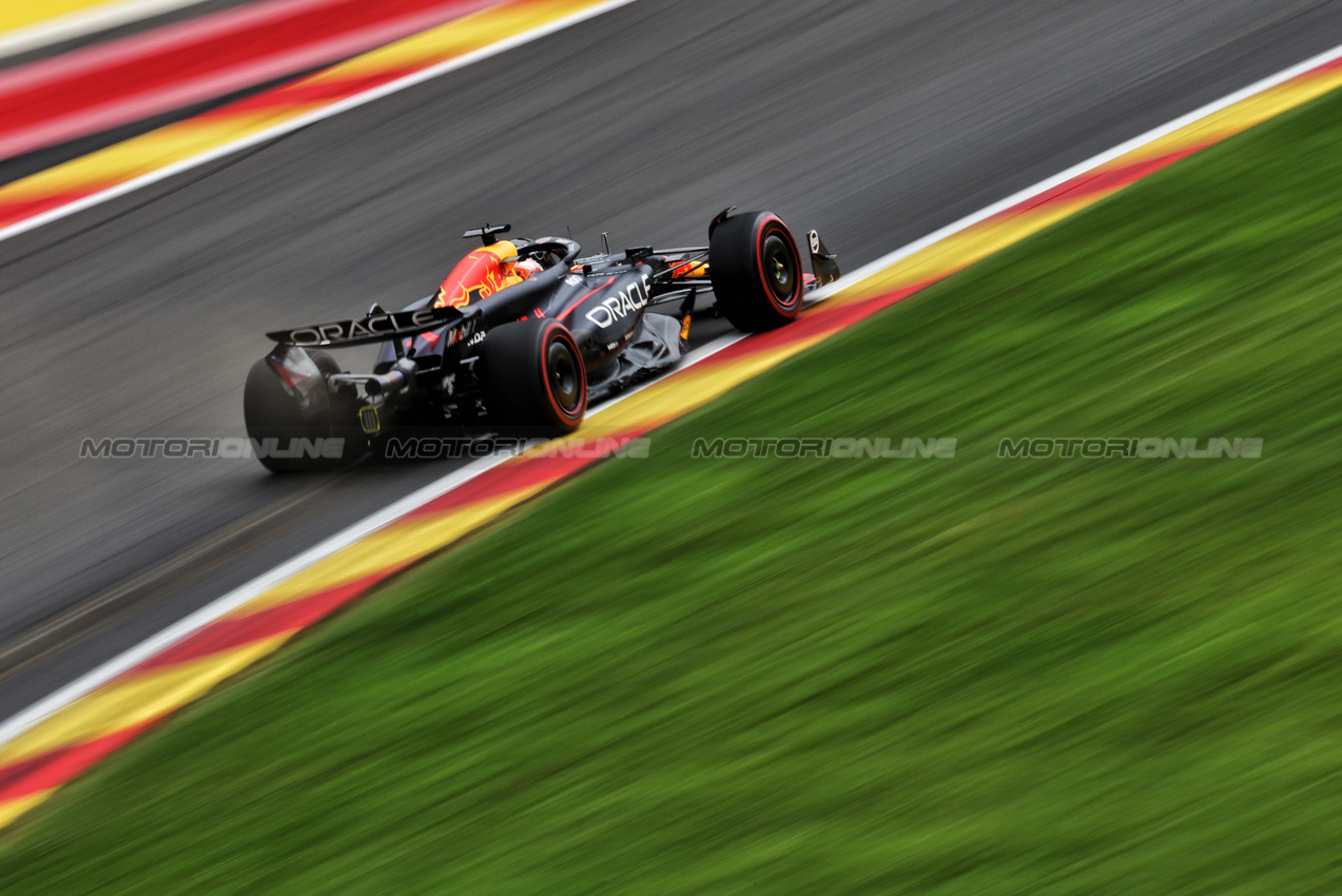 GP BELGIO, Max Verstappen (NLD) Red Bull Racing RB20.

26.07.2024. Formula 1 World Championship, Rd 14, Belgian Grand Prix, Spa Francorchamps, Belgium, Practice Day.

- www.xpbimages.com, EMail: requests@xpbimages.com © Copyright: Moy / XPB Images