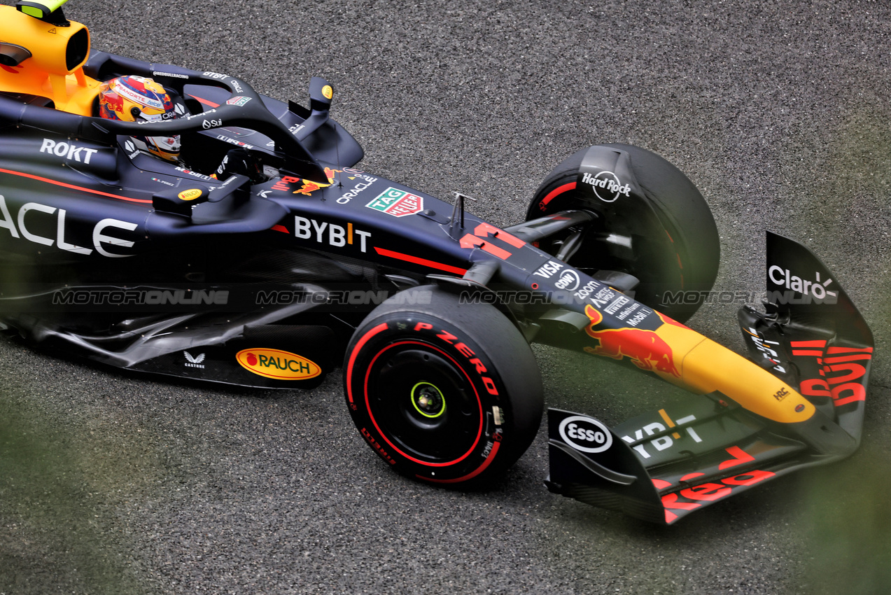 GP BELGIO, Sergio Perez (MEX) Red Bull Racing RB20.

26.07.2024. Formula 1 World Championship, Rd 14, Belgian Grand Prix, Spa Francorchamps, Belgium, Practice Day.

- www.xpbimages.com, EMail: requests@xpbimages.com © Copyright: Rew / XPB Images