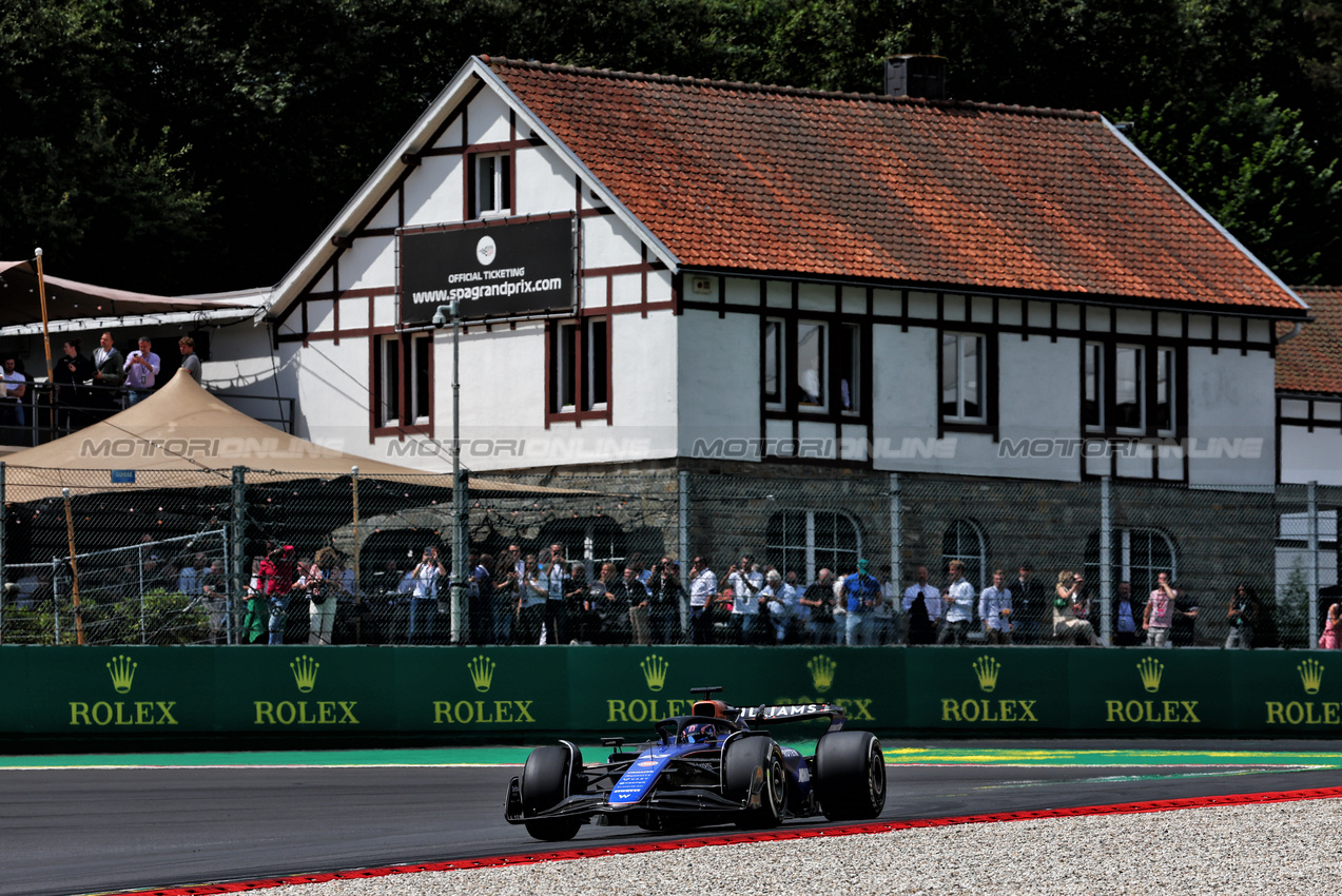 GP BELGIO, Alexander Albon (THA) Williams Racing FW46.

26.07.2024. Formula 1 World Championship, Rd 14, Belgian Grand Prix, Spa Francorchamps, Belgium, Practice Day.

 - www.xpbimages.com, EMail: requests@xpbimages.com © Copyright: Coates / XPB Images