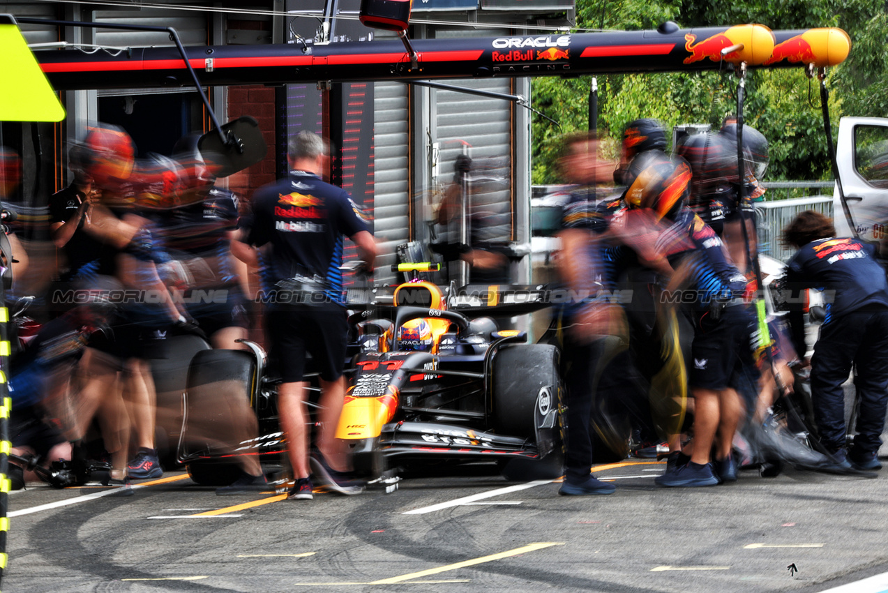 GP BELGIO, Sergio Perez (MEX) Red Bull Racing RB20.

26.07.2024. Formula 1 World Championship, Rd 14, Belgian Grand Prix, Spa Francorchamps, Belgium, Practice Day.

- www.xpbimages.com, EMail: requests@xpbimages.com © Copyright: Charniaux / XPB Images