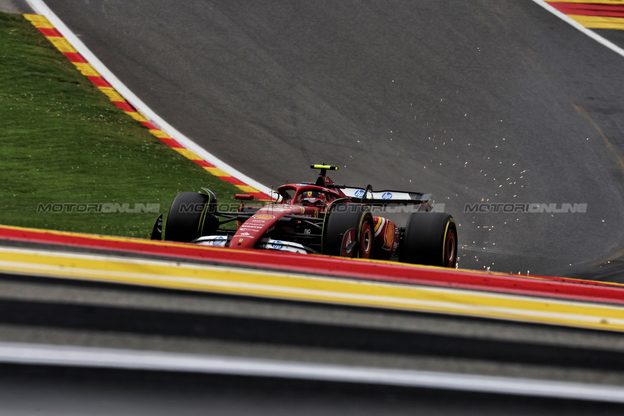 GP BELGIO, Carlos Sainz Jr (ESP) Ferrari SF-24.

26.07.2024. Formula 1 World Championship, Rd 14, Belgian Grand Prix, Spa Francorchamps, Belgium, Practice Day.

- www.xpbimages.com, EMail: requests@xpbimages.com © Copyright: Moy / XPB Images