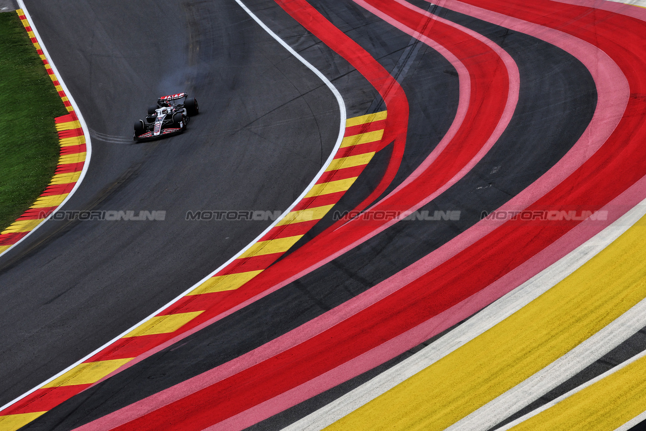 GP BELGIO, Kevin Magnussen (DEN) Haas VF-24.

26.07.2024. Formula 1 World Championship, Rd 14, Belgian Grand Prix, Spa Francorchamps, Belgium, Practice Day.

- www.xpbimages.com, EMail: requests@xpbimages.com © Copyright: Moy / XPB Images