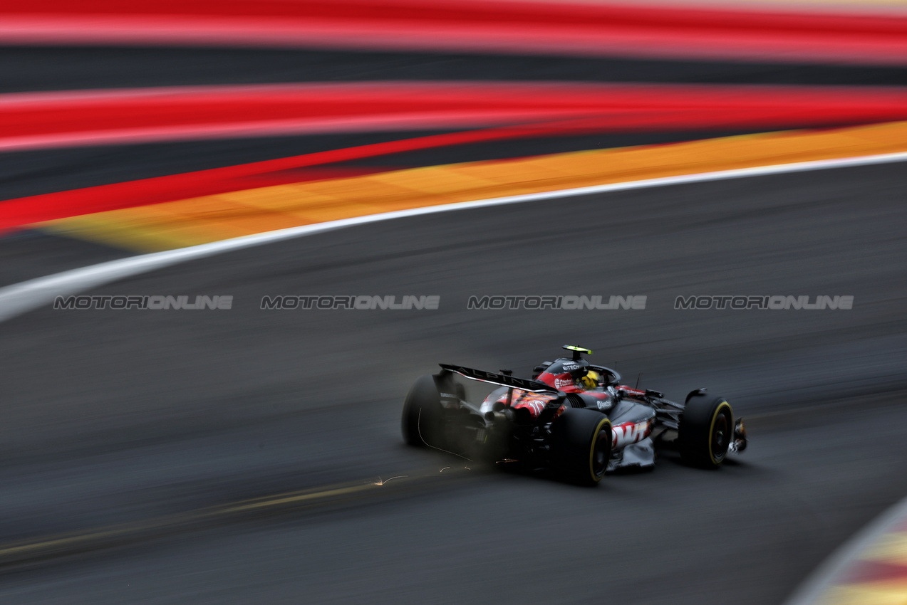 GP BELGIO, Pierre Gasly (FRA) Alpine F1 Team A524.

26.07.2024. Formula 1 World Championship, Rd 14, Belgian Grand Prix, Spa Francorchamps, Belgium, Practice Day.

 - www.xpbimages.com, EMail: requests@xpbimages.com © Copyright: Coates / XPB Images