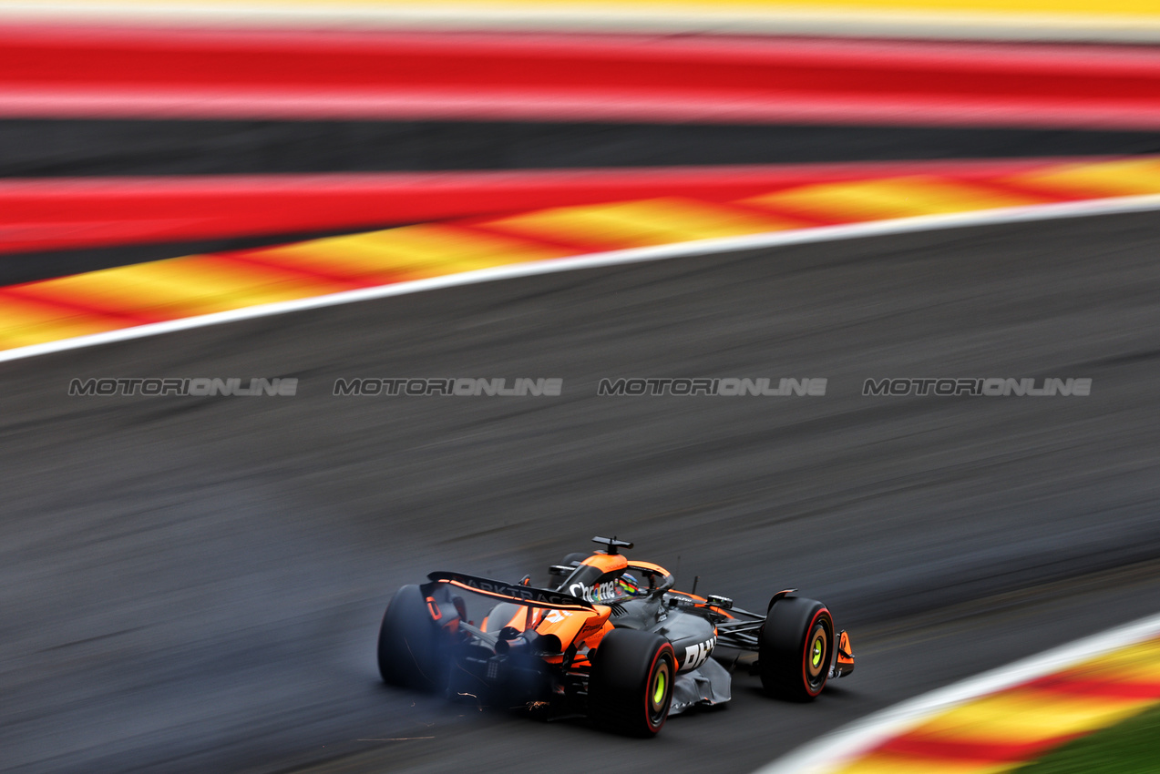 GP BELGIO, Oscar Piastri (AUS) McLaren MCL38.

26.07.2024. Formula 1 World Championship, Rd 14, Belgian Grand Prix, Spa Francorchamps, Belgium, Practice Day.

 - www.xpbimages.com, EMail: requests@xpbimages.com © Copyright: Coates / XPB Images