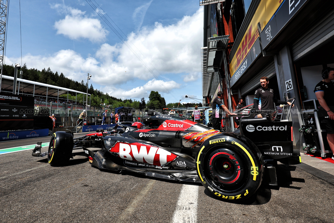 GP BELGIO, Esteban Ocon (FRA) Alpine F1 Team A524 leaves the pits.

26.07.2024. Formula 1 World Championship, Rd 14, Belgian Grand Prix, Spa Francorchamps, Belgium, Practice Day.

- www.xpbimages.com, EMail: requests@xpbimages.com © Copyright: Moy / XPB Images