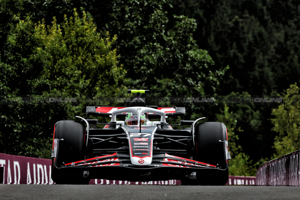 GP BELGIO, Nico Hulkenberg (GER) Haas VF-24.

26.07.2024. Formula 1 World Championship, Rd 14, Belgian Grand Prix, Spa Francorchamps, Belgium, Practice Day.

- www.xpbimages.com, EMail: requests@xpbimages.com © Copyright: Charniaux / XPB Images