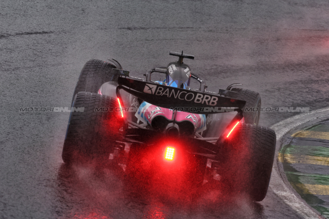 GP BRASILE, Esteban Ocon (FRA) Alpine F1 Team A524.

03.11.2024. Formula 1 World Championship, Rd 21, Brazilian Grand Prix, Sao Paulo, Brazil, Gara Day.

 - www.xpbimages.com, EMail: requests@xpbimages.com © Copyright: Coates / XPB Images