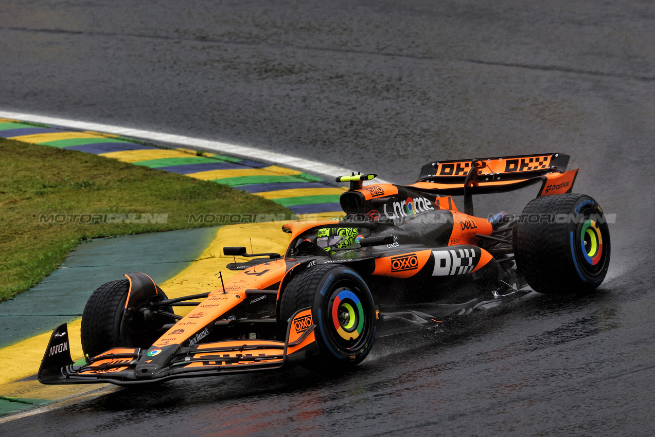 GP BRASILE, Lando Norris (GBR) McLaren MCL38.

03.11.2024. Formula 1 World Championship, Rd 21, Brazilian Grand Prix, Sao Paulo, Brazil, Gara Day.

 - www.xpbimages.com, EMail: requests@xpbimages.com © Copyright: Coates / XPB Images