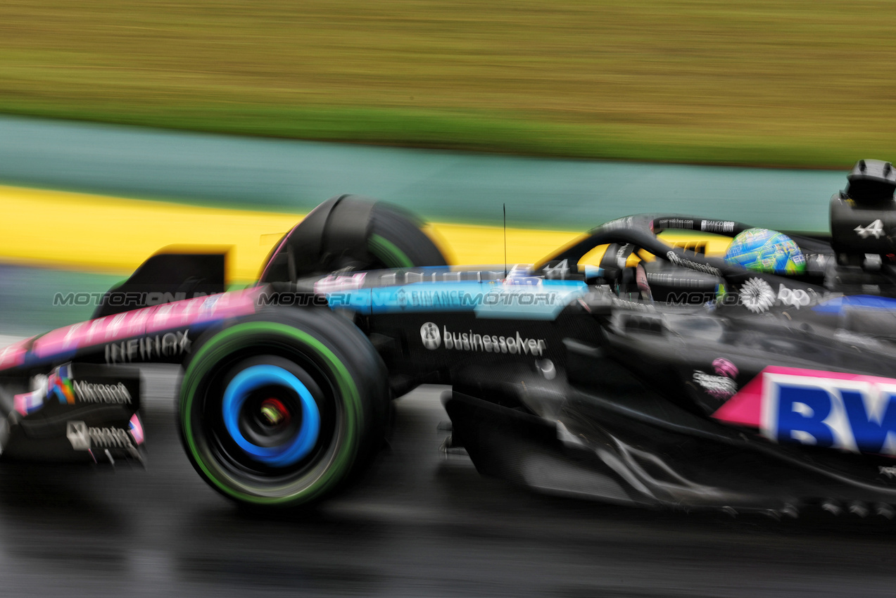 GP BRASILE, Esteban Ocon (FRA) Alpine F1 Team A524.

03.11.2024. Formula 1 World Championship, Rd 21, Brazilian Grand Prix, Sao Paulo, Brazil, Gara Day.

 - www.xpbimages.com, EMail: requests@xpbimages.com © Copyright: Coates / XPB Images