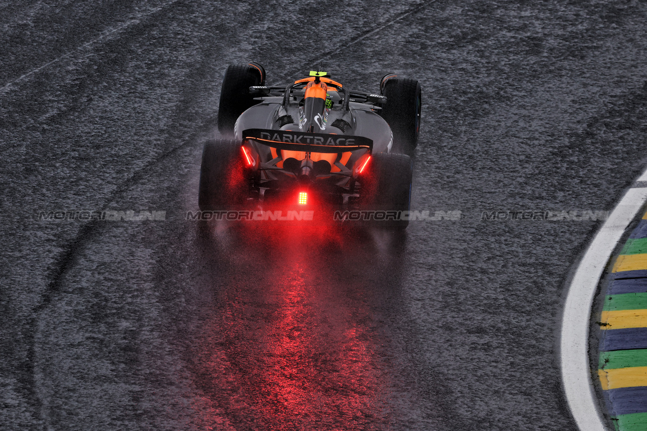 GP BRASILE, Lando Norris (GBR) McLaren MCL38.

03.11.2024. Formula 1 World Championship, Rd 21, Brazilian Grand Prix, Sao Paulo, Brazil, Gara Day.

 - www.xpbimages.com, EMail: requests@xpbimages.com © Copyright: Coates / XPB Images