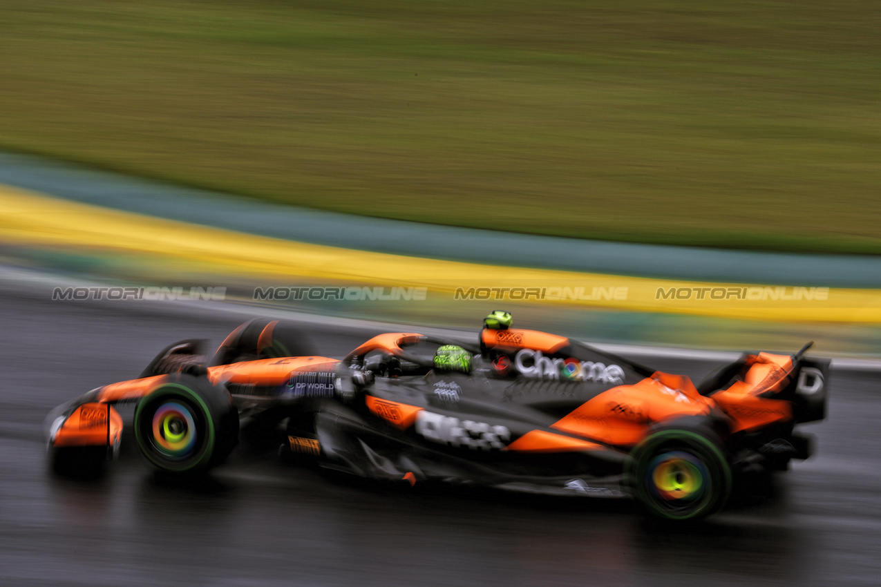 GP BRASILE, Lando Norris (GBR) McLaren MCL38.

03.11.2024. Formula 1 World Championship, Rd 21, Brazilian Grand Prix, Sao Paulo, Brazil, Gara Day.

 - www.xpbimages.com, EMail: requests@xpbimages.com © Copyright: Coates / XPB Images