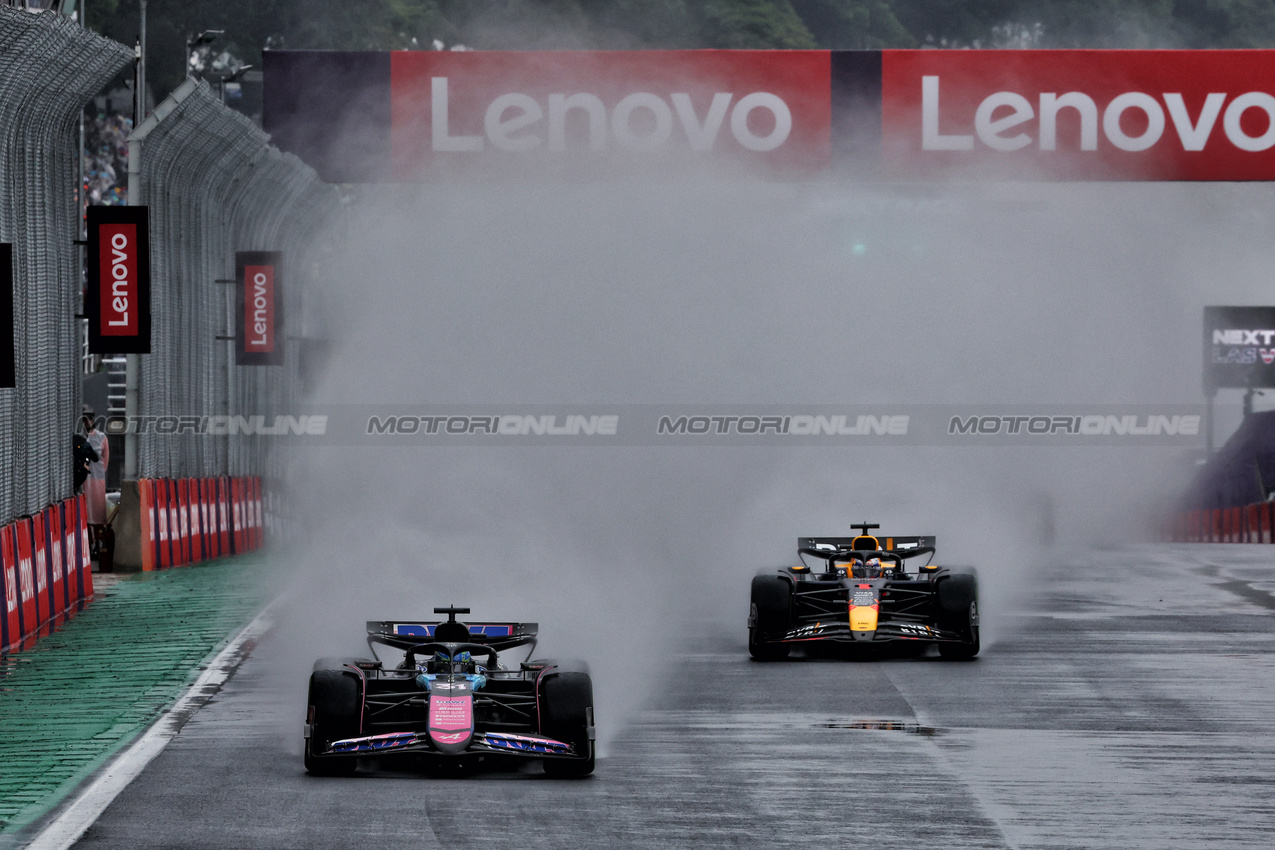 GP BRASILE, Esteban Ocon (FRA) Alpine F1 Team A524.

03.11.2024. Formula 1 World Championship, Rd 21, Brazilian Grand Prix, Sao Paulo, Brazil, Gara Day.

- www.xpbimages.com, EMail: requests@xpbimages.com © Copyright: Charniaux / XPB Images