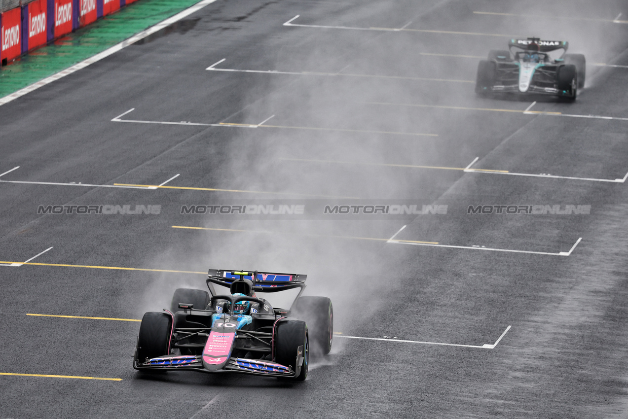 GP BRASILE, Pierre Gasly (FRA) Alpine F1 Team A524.

03.11.2024. Formula 1 World Championship, Rd 21, Brazilian Grand Prix, Sao Paulo, Brazil, Gara Day.

- www.xpbimages.com, EMail: requests@xpbimages.com © Copyright: Batchelor / XPB Images