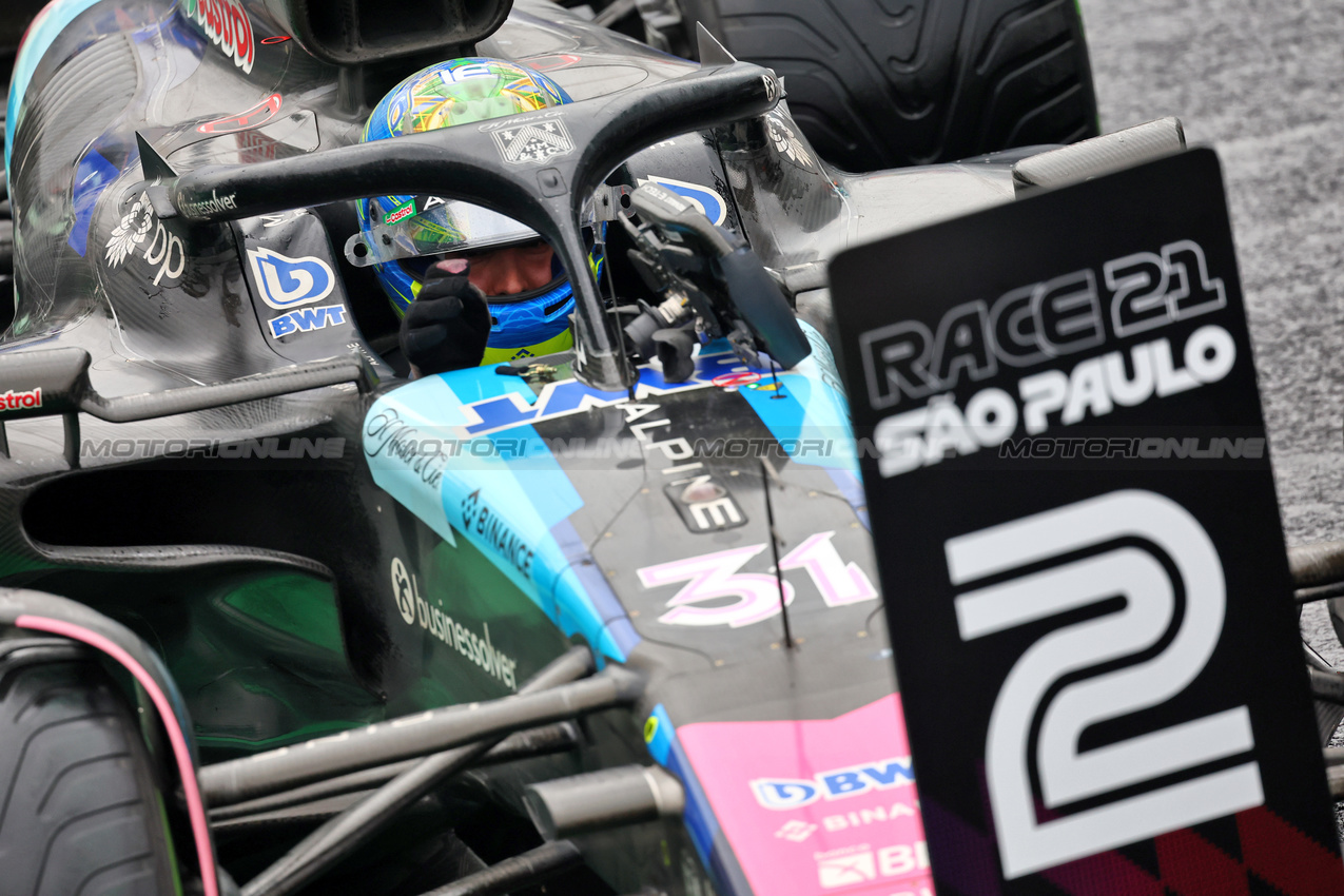 GP BRASILE, Second placed Esteban Ocon (FRA) Alpine F1 Team A524 in parc ferme.

03.11.2024. Formula 1 World Championship, Rd 21, Brazilian Grand Prix, Sao Paulo, Brazil, Gara Day.

- www.xpbimages.com, EMail: requests@xpbimages.com © Copyright: Batchelor / XPB Images