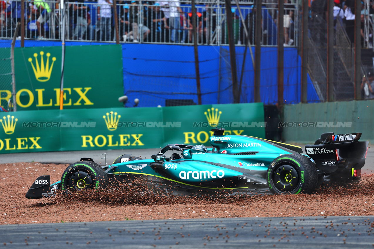 GP BRASILE, Lance Stroll (CDN) Aston Martin F1 Team AMR24 crashed on the formation lap.

03.11.2024. Formula 1 World Championship, Rd 21, Brazilian Grand Prix, Sao Paulo, Brazil, Gara Day.

 - www.xpbimages.com, EMail: requests@xpbimages.com © Copyright: Coates / XPB Images