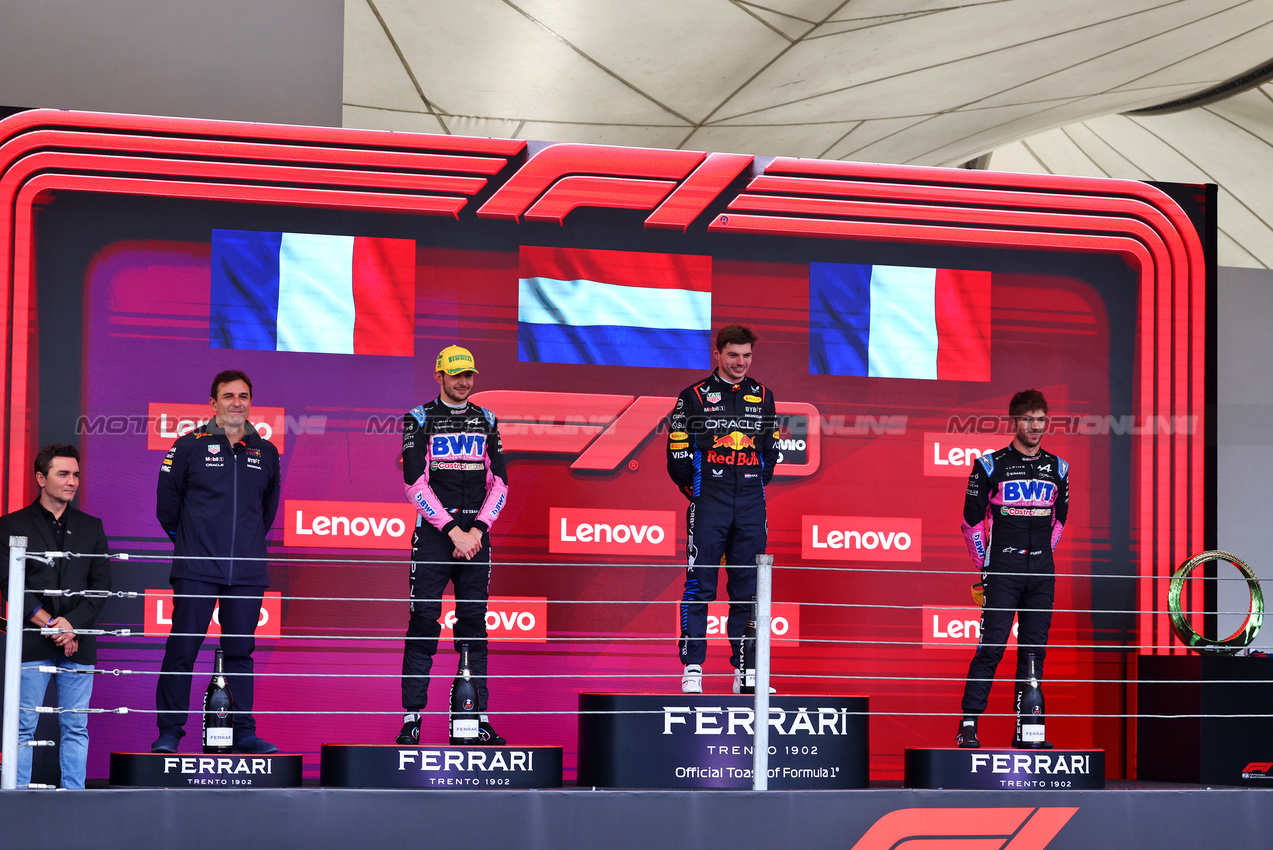 GP BRASILE, The podium (L to R): Pierre Wache (FRA) Red Bull Racing Technical Director; Esteban Ocon (FRA) Alpine F1 Team, second; Max Verstappen (NLD) Red Bull Racing, vincitore; Pierre Gasly (FRA) Alpine F1 Team, third.

03.11.2024. Formula 1 World Championship, Rd 21, Brazilian Grand Prix, Sao Paulo, Brazil, Gara Day.

 - www.xpbimages.com, EMail: requests@xpbimages.com © Copyright: Coates / XPB Images