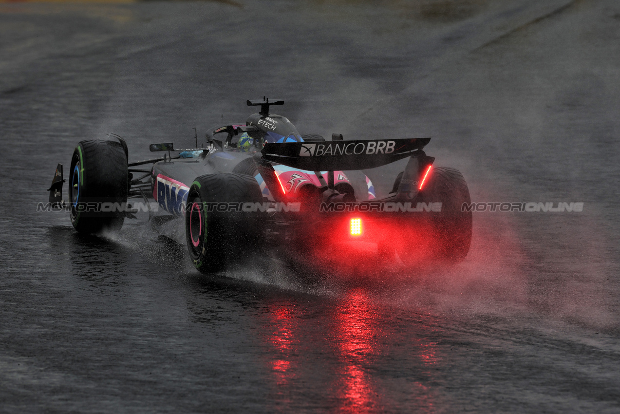 GP BRASILE, Esteban Ocon (FRA) Alpine F1 Team A524.

03.11.2024. Formula 1 World Championship, Rd 21, Brazilian Grand Prix, Sao Paulo, Brazil, Gara Day.

 - www.xpbimages.com, EMail: requests@xpbimages.com © Copyright: Staley / XPB Images