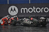 GP BRASILE, Nico Hulkenberg (GER) Haas VF-24 spins at turn one e is aided by marshals.

03.11.2024. Formula 1 World Championship, Rd 21, Brazilian Grand Prix, Sao Paulo, Brazil, Gara Day.

- www.xpbimages.com, EMail: requests@xpbimages.com © Copyright: Price / XPB Images