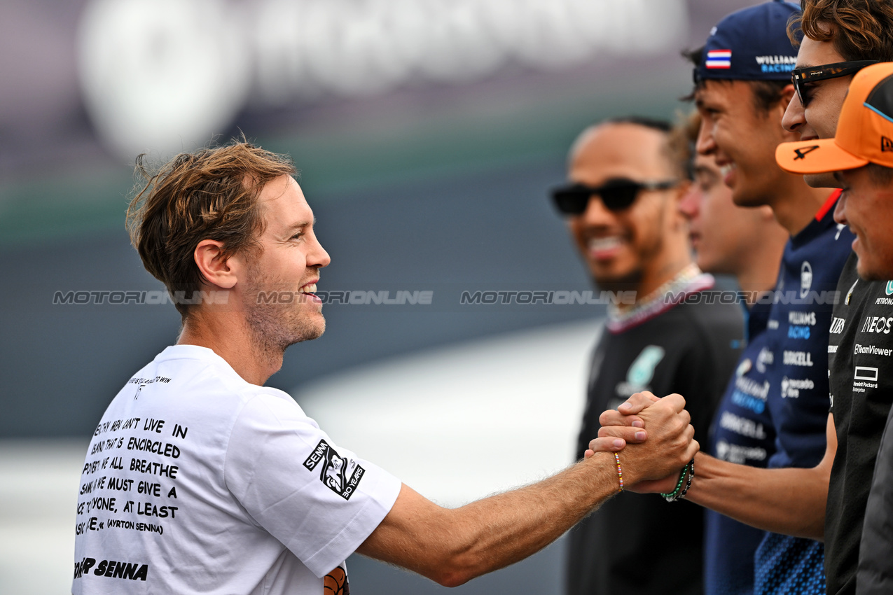 GP BRASILE, Sebastian Vettel (GER) with George Russell (GBR) Mercedes AMG F1.

31.10.2024. Formula 1 World Championship, Rd 21, Brazilian Grand Prix, Sao Paulo, Brazil, Preparation Day.

- www.xpbimages.com, EMail: requests@xpbimages.com © Copyright: Price / XPB Images