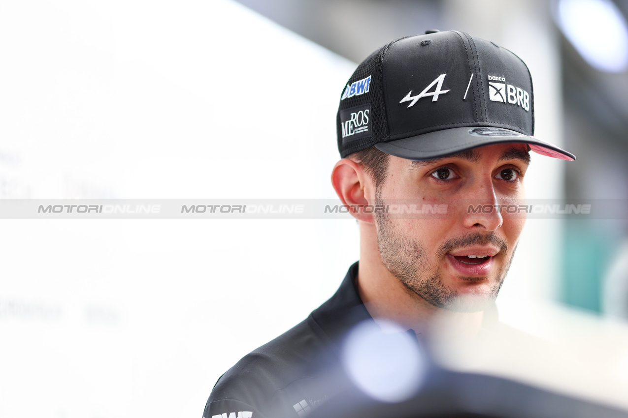 GP BRASILE, Esteban Ocon (FRA), Alpine F1 Team 
31.10.2024. Formula 1 World Championship, Rd 21, Brazilian Grand Prix, Sao Paulo, Brazil, Preparation Day.
- www.xpbimages.com, EMail: requests@xpbimages.com © Copyright: Charniaux / XPB Images