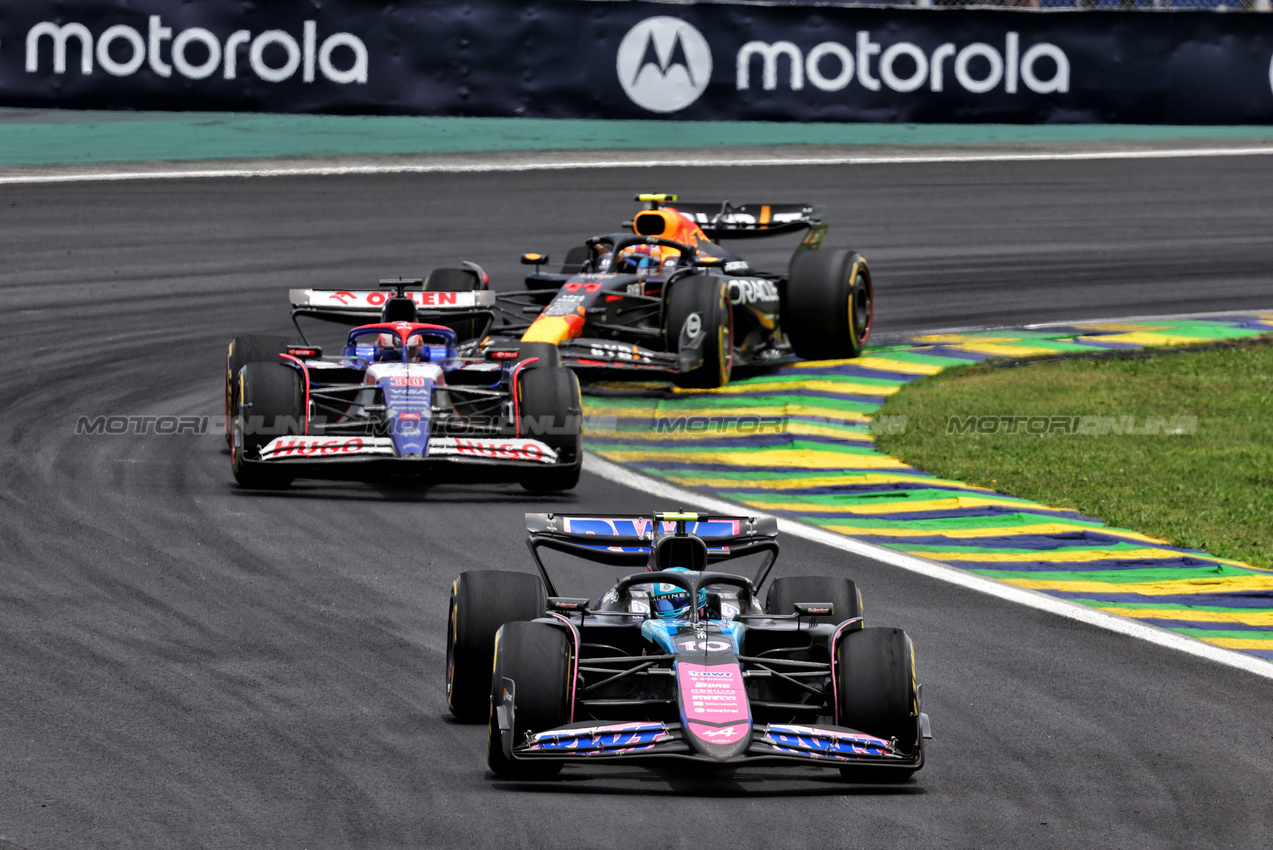 GP BRASILE, Pierre Gasly (FRA) Alpine F1 Team A524.

02.11.2024. Formula 1 World Championship, Rd 21, Brazilian Grand Prix, Sao Paulo, Brazil, Sprint e Qualifiche Day.

- www.xpbimages.com, EMail: requests@xpbimages.com © Copyright: Batchelor / XPB Images