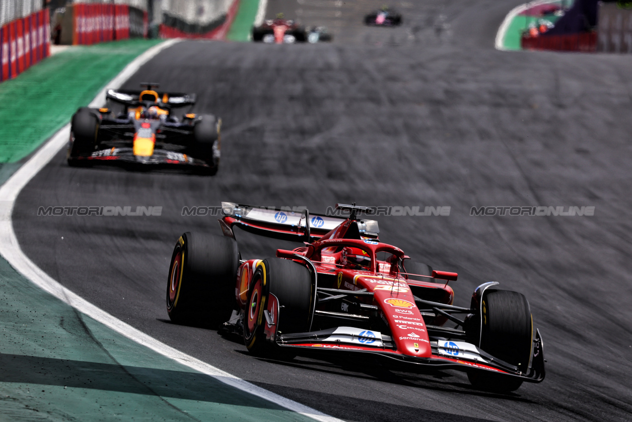 GP BRASILE, Charles Leclerc (MON) Ferrari SF-24.

02.11.2024. Formula 1 World Championship, Rd 21, Brazilian Grand Prix, Sao Paulo, Brazil, Sprint e Qualifiche Day.

- www.xpbimages.com, EMail: requests@xpbimages.com © Copyright: Charniaux / XPB Images