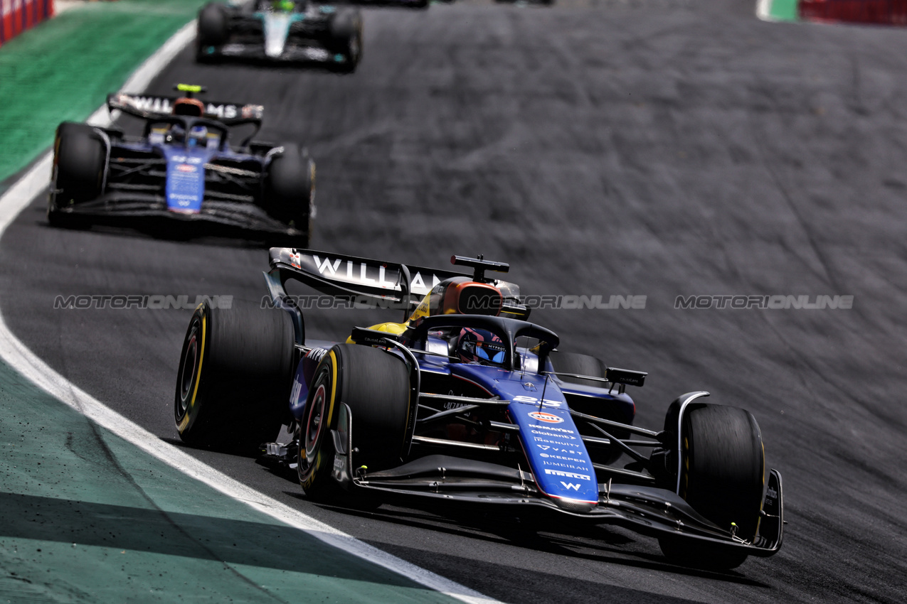 GP BRASILE, Alexander Albon (THA) Williams Racing FW46.

02.11.2024. Formula 1 World Championship, Rd 21, Brazilian Grand Prix, Sao Paulo, Brazil, Sprint e Qualifiche Day.

- www.xpbimages.com, EMail: requests@xpbimages.com © Copyright: Charniaux / XPB Images