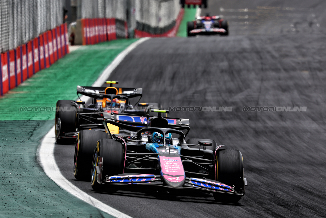 GP BRASILE, Pierre Gasly (FRA) Alpine F1 Team A524.

02.11.2024. Formula 1 World Championship, Rd 21, Brazilian Grand Prix, Sao Paulo, Brazil, Sprint e Qualifiche Day.

- www.xpbimages.com, EMail: requests@xpbimages.com © Copyright: Charniaux / XPB Images