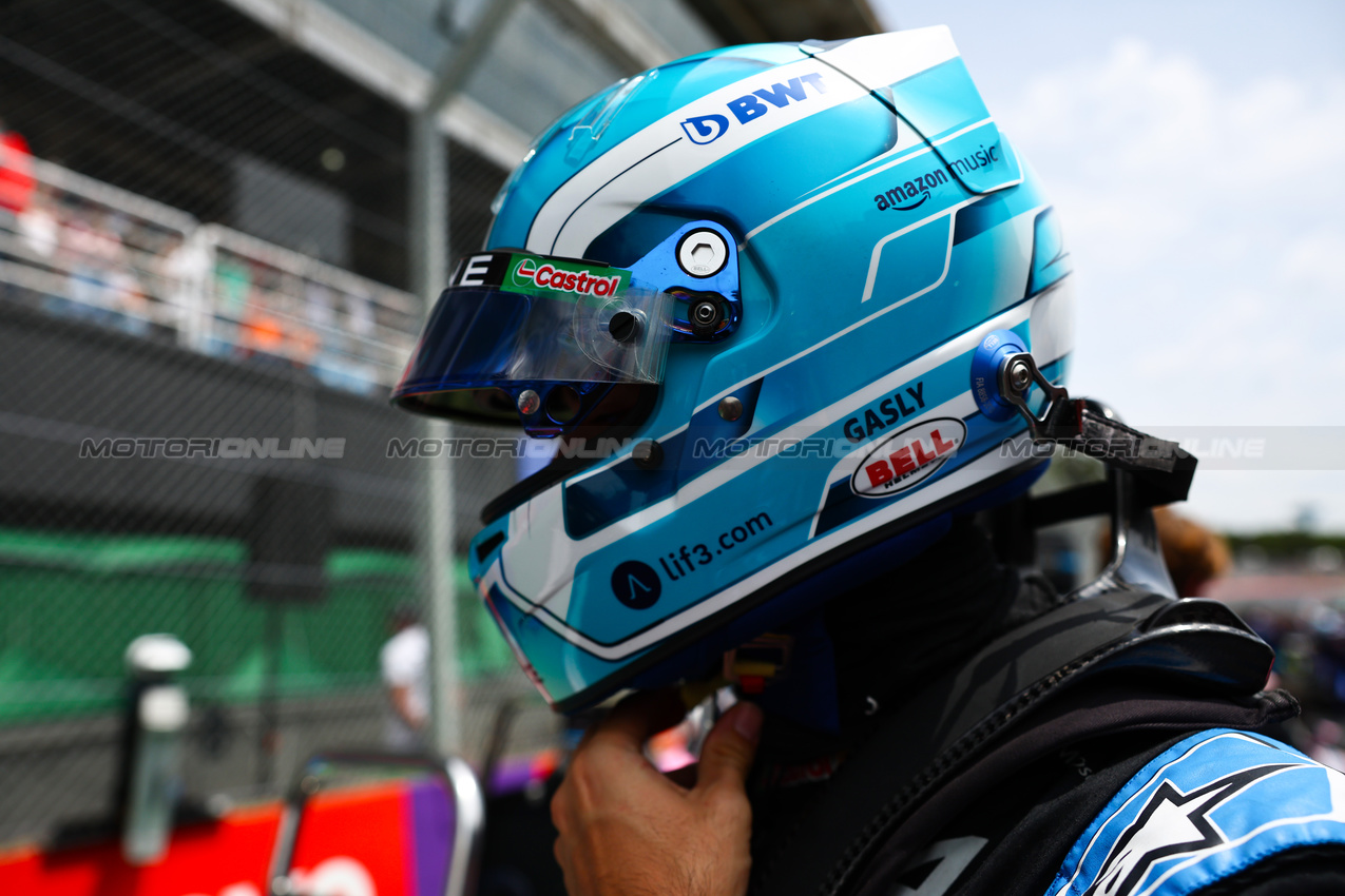 GP BRASILE, Pierre Gasly (FRA), Alpine F1 Team 
02.11.2024. Formula 1 World Championship, Rd 21, Brazilian Grand Prix, Sao Paulo, Brazil, Sprint e Qualifiche Day.
- www.xpbimages.com, EMail: requests@xpbimages.com © Copyright: Charniaux / XPB Images