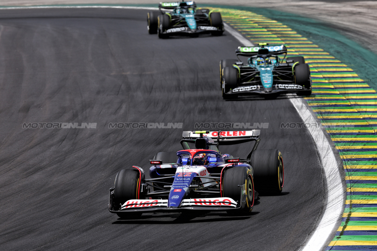 GP BRASILE, Yuki Tsunoda (JPN) RB VCARB 01.

02.11.2024. Formula 1 World Championship, Rd 21, Brazilian Grand Prix, Sao Paulo, Brazil, Sprint e Qualifiche Day.

 - www.xpbimages.com, EMail: requests@xpbimages.com © Copyright: Staley / XPB Images