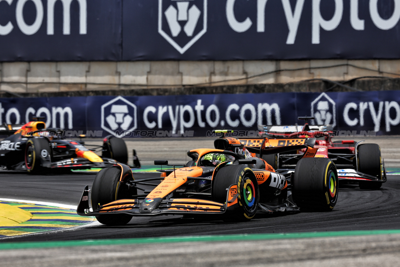 GP BRASILE, Lando Norris (GBR) McLaren MCL38.

02.11.2024. Formula 1 World Championship, Rd 21, Brazilian Grand Prix, Sao Paulo, Brazil, Sprint e Qualifiche Day.

 - www.xpbimages.com, EMail: requests@xpbimages.com © Copyright: Staley / XPB Images