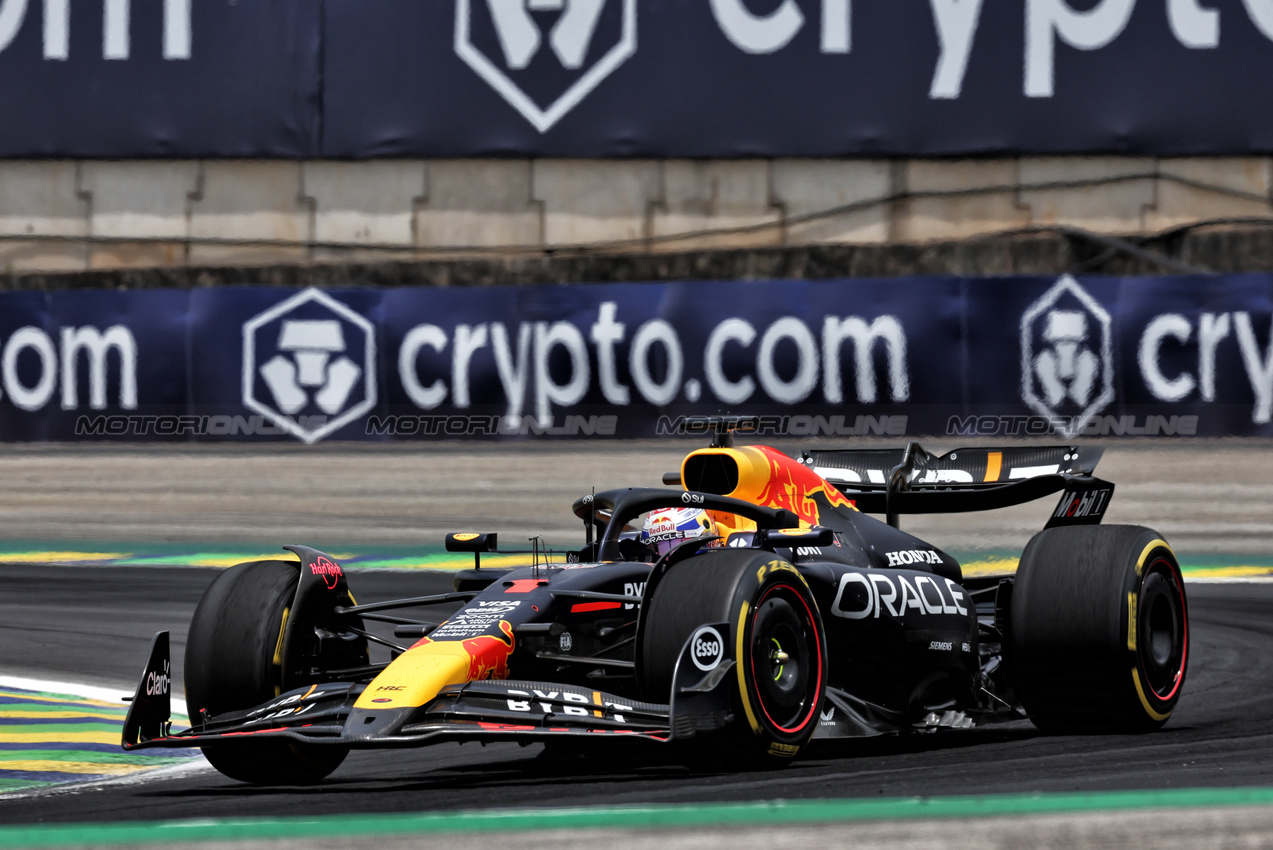 GP BRASILE, Max Verstappen (NLD) Red Bull Racing RB20.

02.11.2024. Formula 1 World Championship, Rd 21, Brazilian Grand Prix, Sao Paulo, Brazil, Sprint e Qualifiche Day.

 - www.xpbimages.com, EMail: requests@xpbimages.com © Copyright: Staley / XPB Images