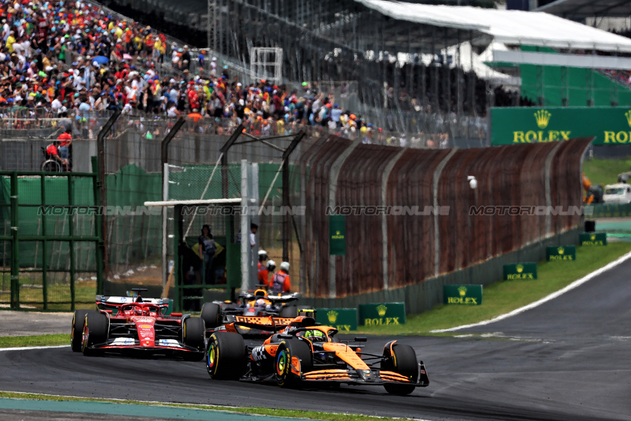 GP BRASILE, Lando Norris (GBR) McLaren MCL38.

02.11.2024. Formula 1 World Championship, Rd 21, Brazilian Grand Prix, Sao Paulo, Brazil, Sprint e Qualifiche Day.

 - www.xpbimages.com, EMail: requests@xpbimages.com © Copyright: Coates / XPB Images