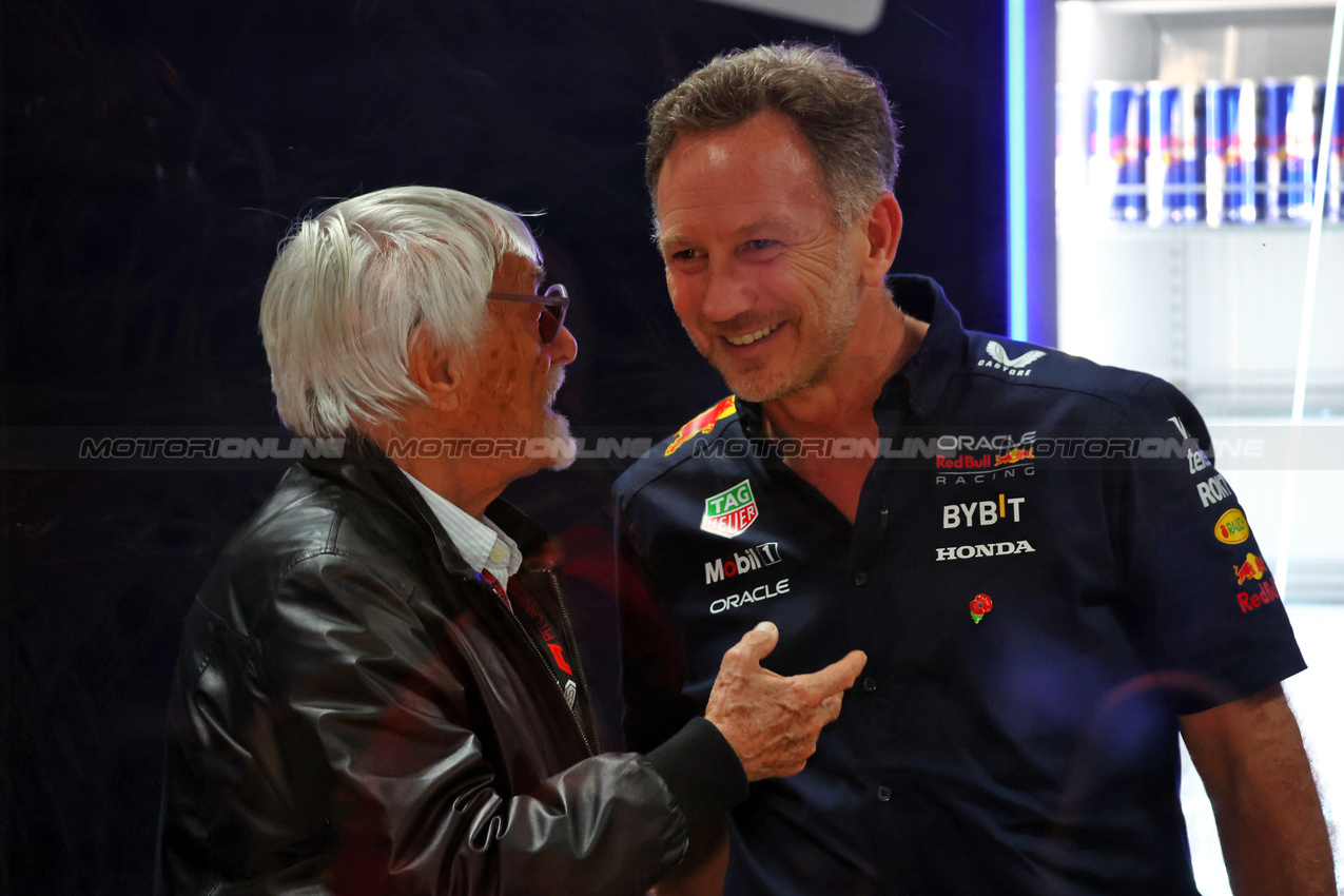 GP BRASILE, (L to R): Bernie Ecclestone (GBR) with Christian Horner (GBR) Red Bull Racing Team Principal.

02.11.2024. Formula 1 World Championship, Rd 21, Brazilian Grand Prix, Sao Paulo, Brazil, Sprint e Qualifiche Day.

 - www.xpbimages.com, EMail: requests@xpbimages.com © Copyright: Coates / XPB Images