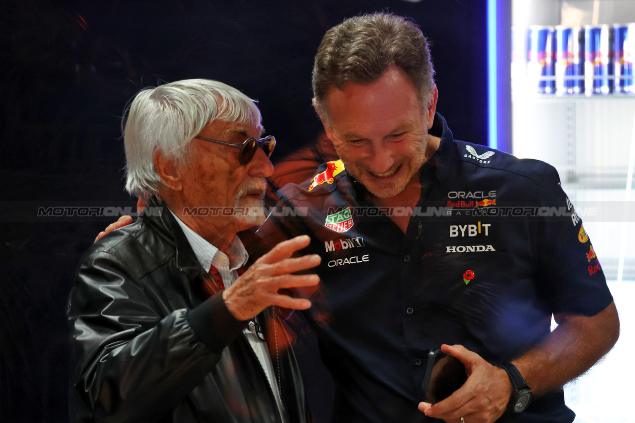 GP BRASILE, (L to R): Bernie Ecclestone (GBR) with Christian Horner (GBR) Red Bull Racing Team Principal.

02.11.2024. Formula 1 World Championship, Rd 21, Brazilian Grand Prix, Sao Paulo, Brazil, Sprint e Qualifiche Day.

 - www.xpbimages.com, EMail: requests@xpbimages.com © Copyright: Coates / XPB Images