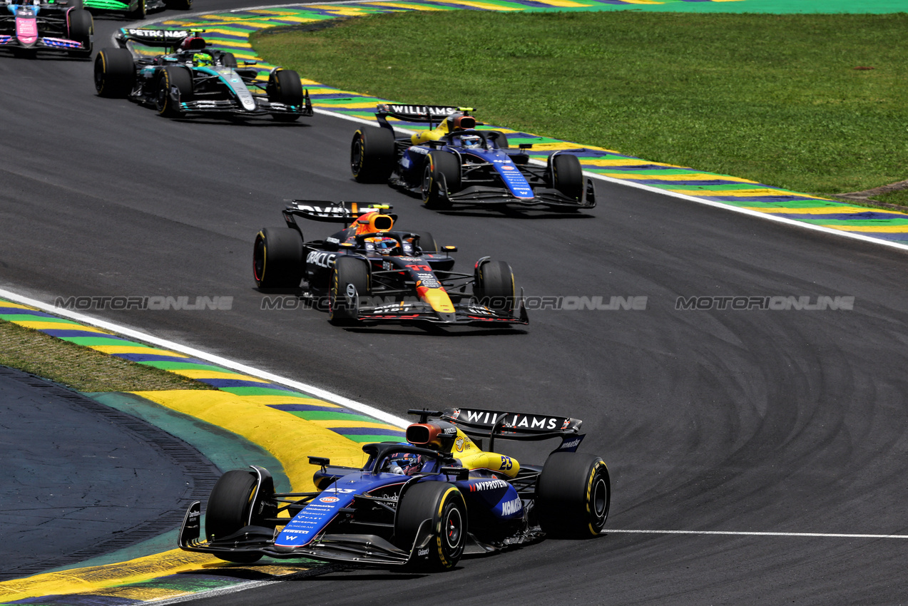 GP BRASILE, Alexander Albon (THA) Williams Racing FW46.

02.11.2024. Formula 1 World Championship, Rd 21, Brazilian Grand Prix, Sao Paulo, Brazil, Sprint e Qualifiche Day.

- www.xpbimages.com, EMail: requests@xpbimages.com © Copyright: Batchelor / XPB Images