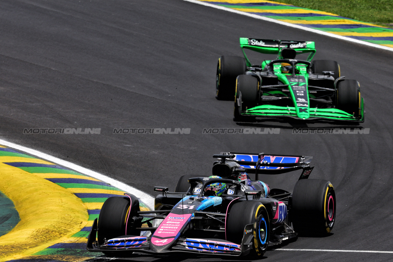 GP BRASILE, Esteban Ocon (FRA) Alpine F1 Team A524.

02.11.2024. Formula 1 World Championship, Rd 21, Brazilian Grand Prix, Sao Paulo, Brazil, Sprint e Qualifiche Day.

- www.xpbimages.com, EMail: requests@xpbimages.com © Copyright: Batchelor / XPB Images