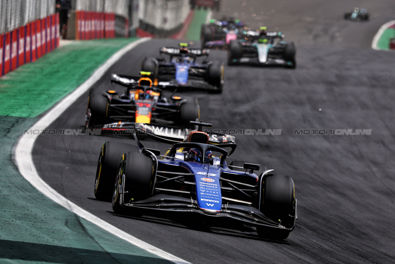 GP BRASILE, Alexander Albon (THA) Williams Racing FW46.

02.11.2024. Formula 1 World Championship, Rd 21, Brazilian Grand Prix, Sao Paulo, Brazil, Sprint e Qualifiche Day.

- www.xpbimages.com, EMail: requests@xpbimages.com © Copyright: Charniaux / XPB Images