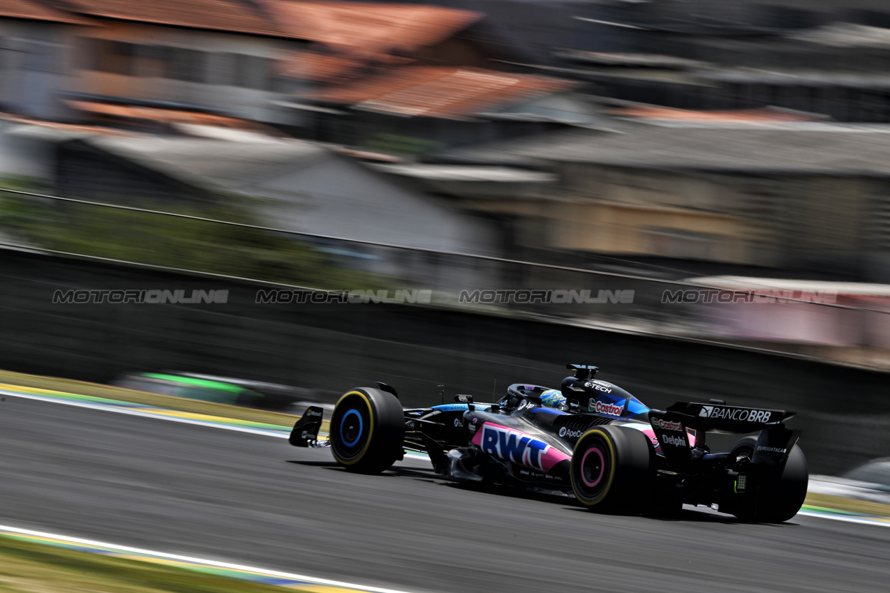 GP BRASILE, Pierre Gasly (FRA) Alpine F1 Team A524.

01.11.2024. Formula 1 World Championship, Rd 21, Brazilian Grand Prix, Sao Paulo, Brazil, Sprint Qualifiche Day.

- www.xpbimages.com, EMail: requests@xpbimages.com © Copyright: Price / XPB Images