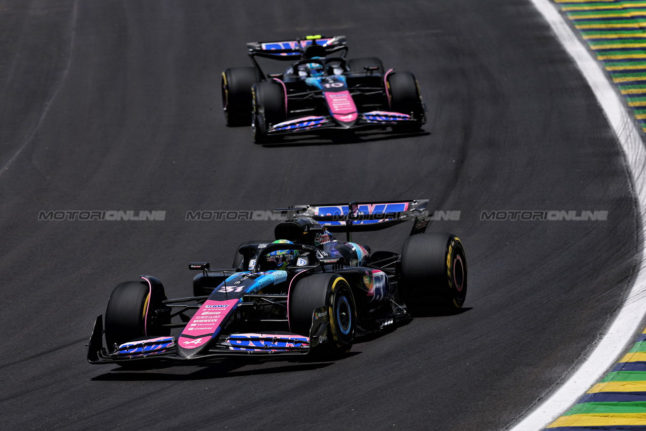 GP BRASILE, Esteban Ocon (FRA) Alpine F1 Team A524.

01.11.2024. Formula 1 World Championship, Rd 21, Brazilian Grand Prix, Sao Paulo, Brazil, Sprint Qualifiche Day.

 - www.xpbimages.com, EMail: requests@xpbimages.com © Copyright: Staley / XPB Images