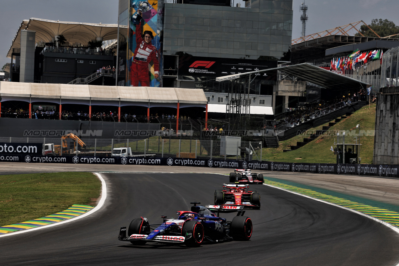 GP BRASILE, Liam Lawson (NZL) RB VCARB 01.

01.11.2024. Formula 1 World Championship, Rd 21, Brazilian Grand Prix, Sao Paulo, Brazil, Sprint Qualifiche Day.

 - www.xpbimages.com, EMail: requests@xpbimages.com © Copyright: Staley / XPB Images