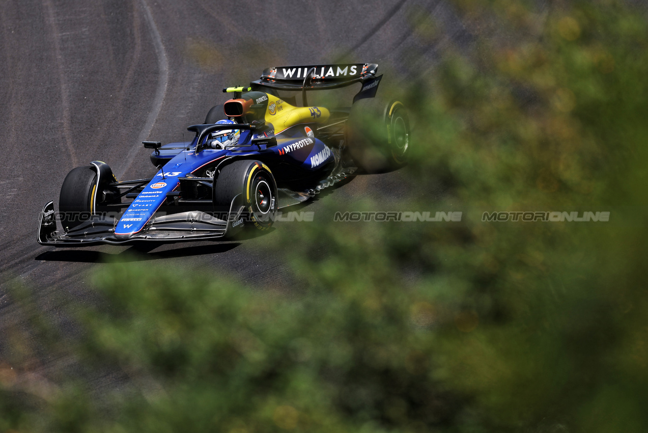 GP BRASILE, Franco Colapinto (ARG) Williams Racing FW46.

01.11.2024. Formula 1 World Championship, Rd 21, Brazilian Grand Prix, Sao Paulo, Brazil, Sprint Qualifiche Day.

 - www.xpbimages.com, EMail: requests@xpbimages.com © Copyright: Staley / XPB Images