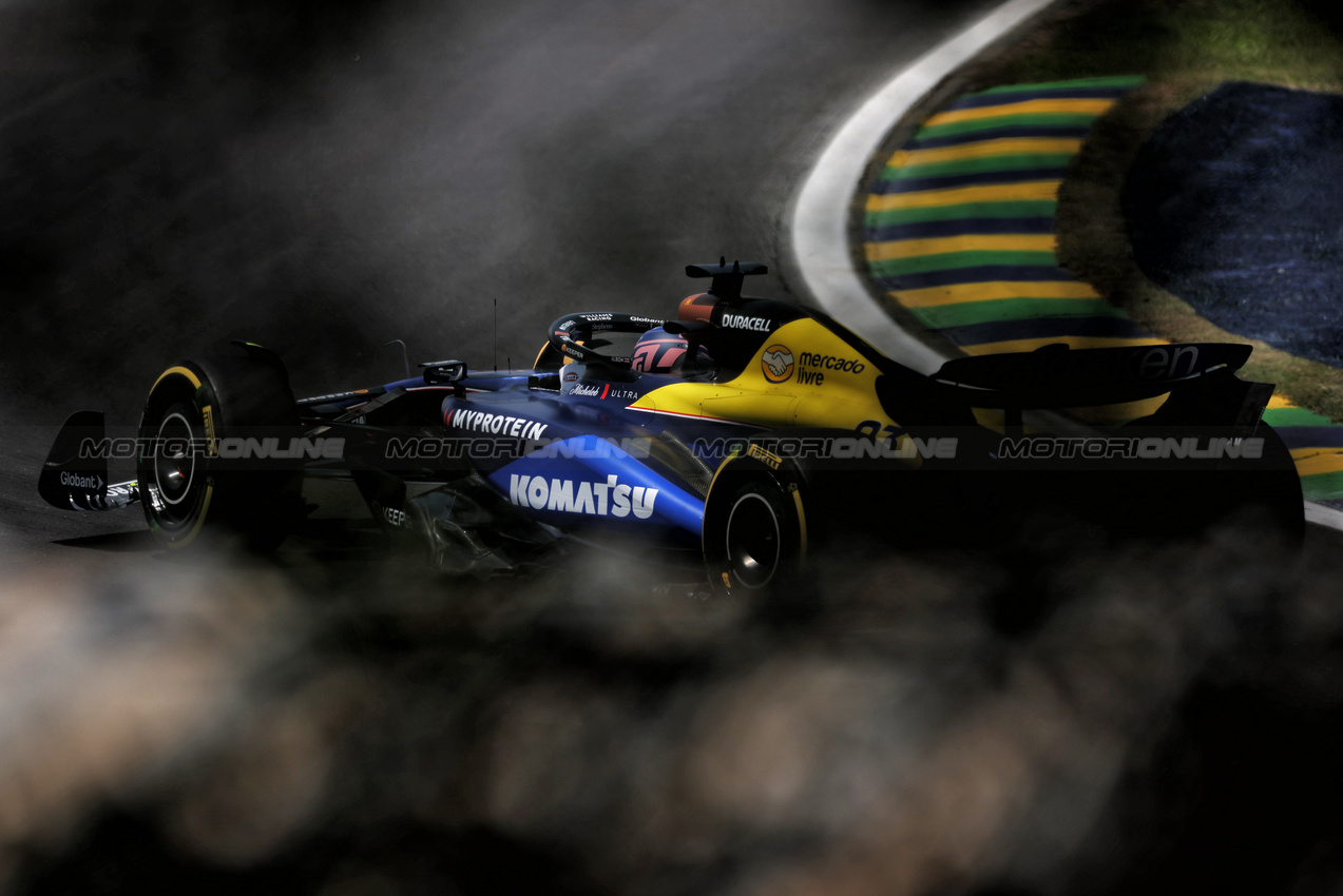 GP BRASILE, Alexander Albon (THA) Williams Racing FW46.

01.11.2024. Formula 1 World Championship, Rd 21, Brazilian Grand Prix, Sao Paulo, Brazil, Sprint Qualifiche Day.

 - www.xpbimages.com, EMail: requests@xpbimages.com © Copyright: Staley / XPB Images