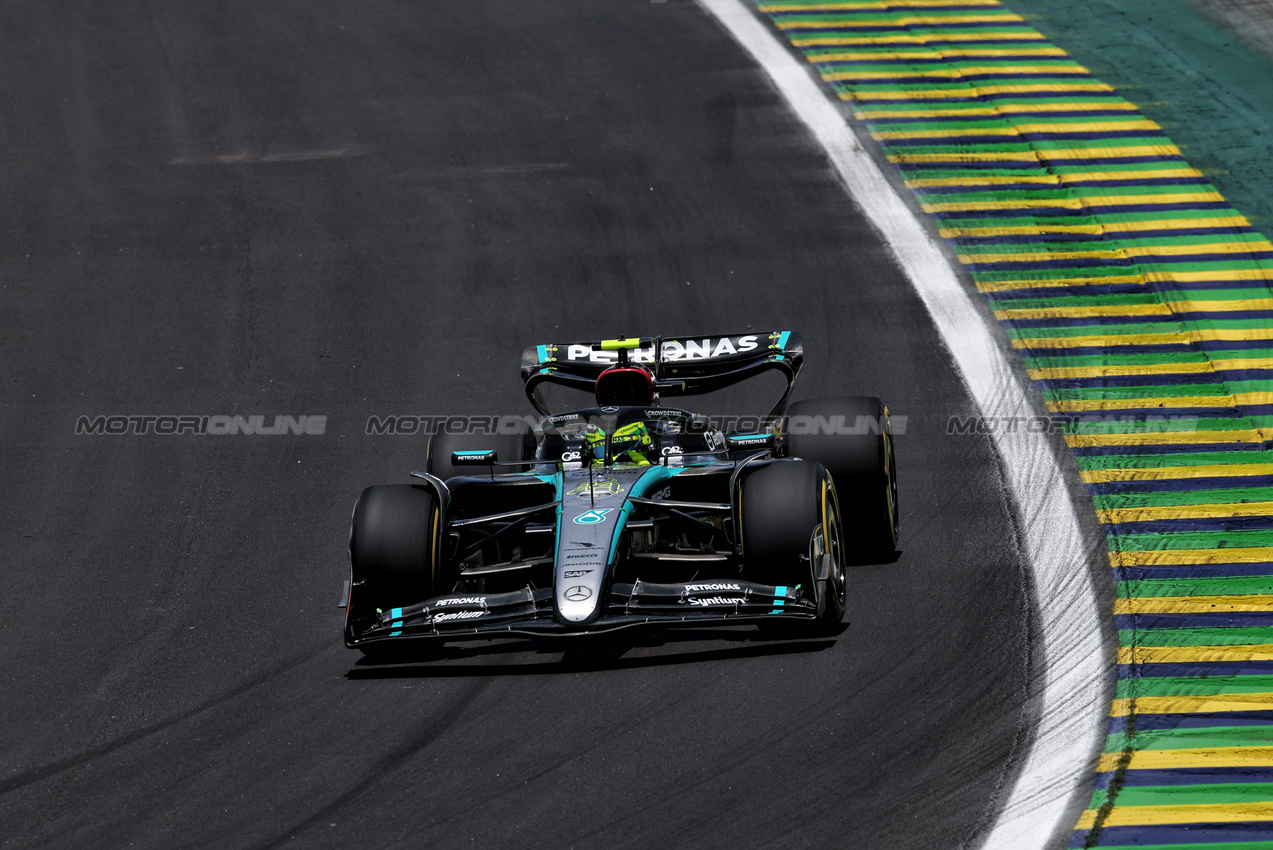 GP BRASILE, Lewis Hamilton (GBR) Mercedes AMG F1 W15.

01.11.2024. Formula 1 World Championship, Rd 21, Brazilian Grand Prix, Sao Paulo, Brazil, Sprint Qualifiche Day.

 - www.xpbimages.com, EMail: requests@xpbimages.com © Copyright: Staley / XPB Images